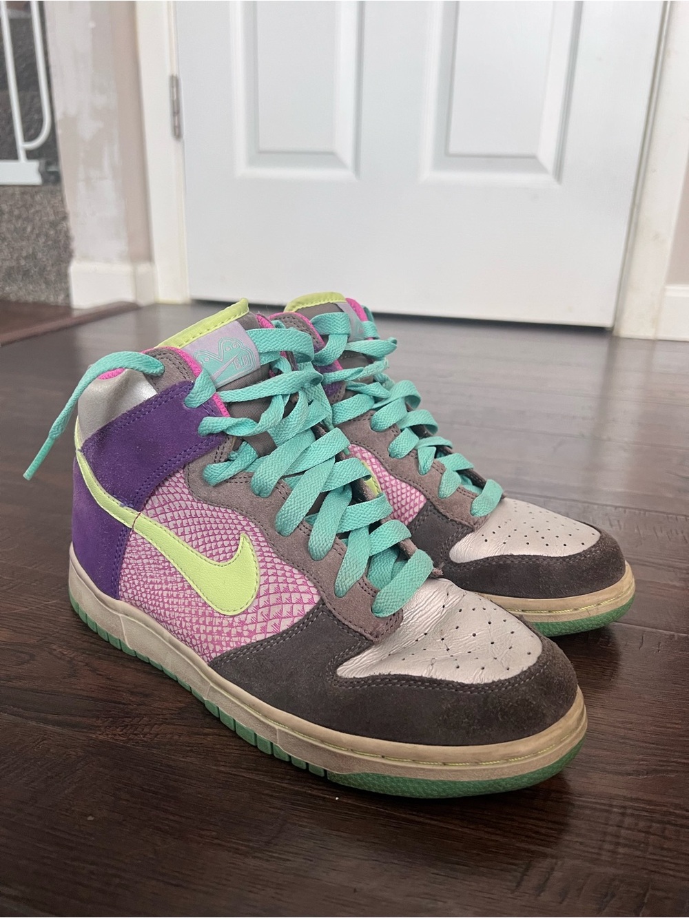 Nike 6.0 High-Top Colorblock Sneakers - Mint, Purple & Pink